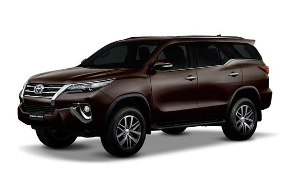 toyota-fortuner-2-7v-4x2-at-2018